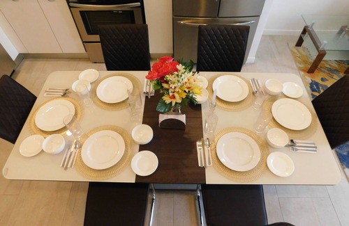 Jaco Condo | Charming 2-bedroom condo with WiFi and AC in Jaco, sleeps six, next door to pool
