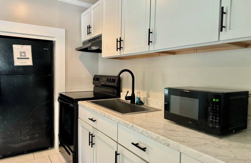 Beaufort Cottage | Charming 2-bedroom cottage with WiFi and AC in enchanting Beaufort