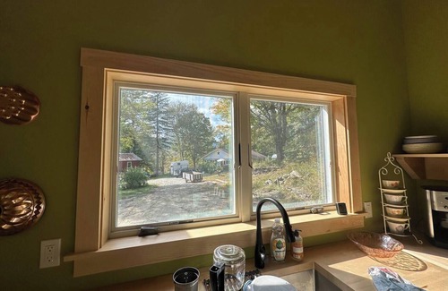 Woodstock Cottage | Charming 2-bedroom cottage in Barnard with Pond View close to Woodstock Vermont
