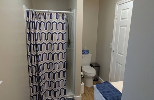 Camden Cottage | Charming 2-bedroom cottage with AC, WiFi in lovely Camden