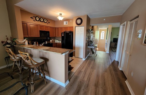 Estero Condo | Charming 2-bedroom/Den condo with fitness room, WiFi in fantastic Estero J