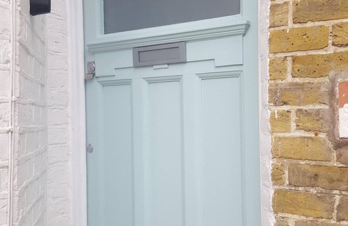 Broadstairs Cottage | Charming 2 bedroom old fisherman’s cottage 5 minutes walk from the beach
