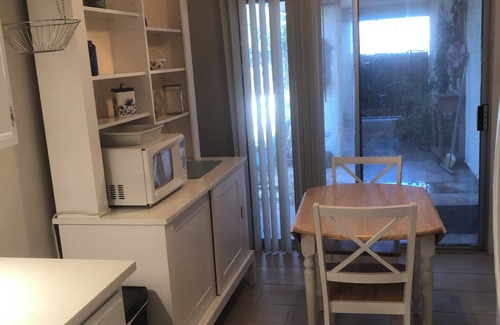 Chandler House | Charming 2-bedroom house in welcoming Sun Lakes with wild horse sightings.