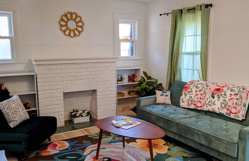 Carlsbad House | Charming 2 Bedroom Home Near Town, Simple and Sweet