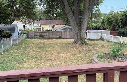 Lindenwood Park House | Charming 2-bedroom home in St.Louis with easy access to all city wide adventures