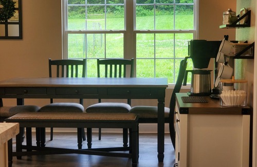 Brumley House | Charming 2-bedroom house on 3 private acres. Secluded & pet friendly!