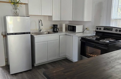 Cheraw House | Charming 2-bedroom house in Cheraw with AC