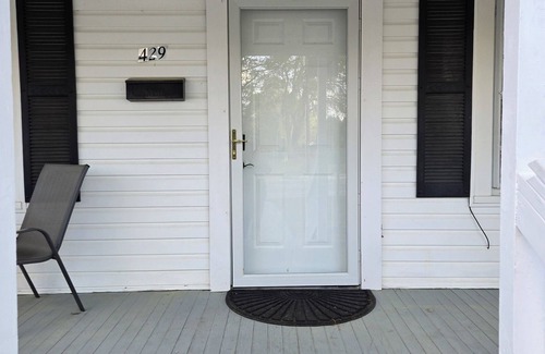 Cheraw House | Charming 2-bedroom house in Cheraw with AC