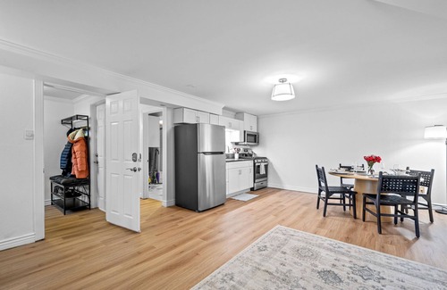 Southeast House | Charming 2-bedroom house in Denver Area - Near Tech Center > 30 day min. Rental>