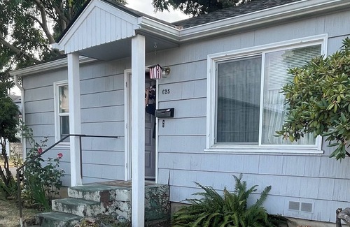 West Salem House | Charming 2-bedroom house in delightful West Salem near hospitals