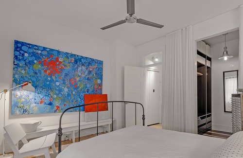 Riverside House | Charming 2-Bedroom Leslieville Gem with Private Backyard and More!