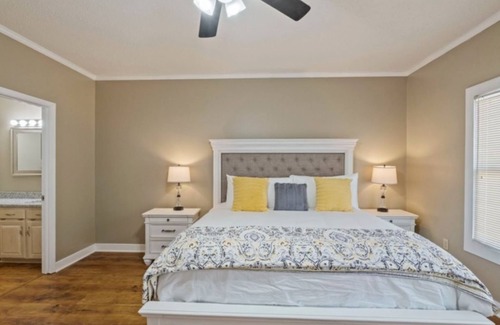 Ellijay Resort | Charming 2-bedroom resort, Amazing mountain view with pool and golf access