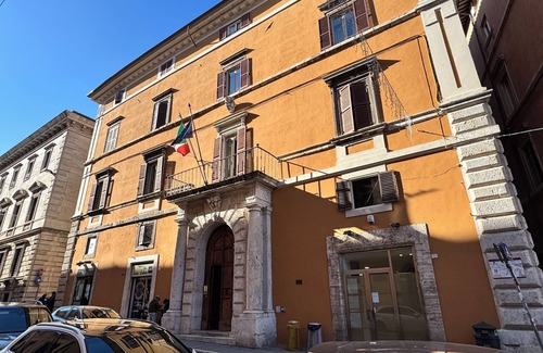 Old Town Apartment | Charming 2-Bedroom Retreat in the Center of Perugia