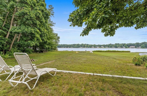 Twin Lake House | Charming 2-Bedroom Strong Cottage in Twin Lake, MI