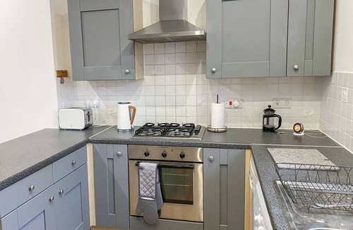 Lichfield Cottage | Charming 2 bedroom Town House - Lichfield City Centre