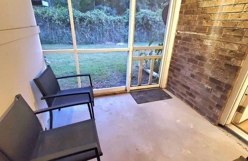 West Ashley House | Charming 2-bedroom townhome next to Greenway, Convenient and Close to Everything