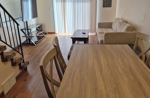 Bismarck House | Charming 2-bedroom townhome with WiFi, AC in brilliant Bismarck