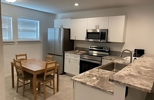 Canyon Lake House | Charming 2-bedroom house with WiFi, AC in pleasant Canyon Lake