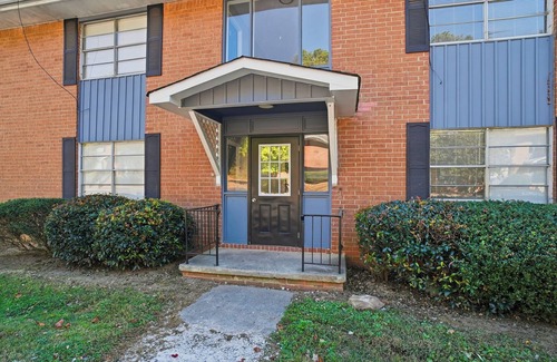 Forest Park Apartment | Charming 2-Bedroom Retreat | Comfort Meets Style