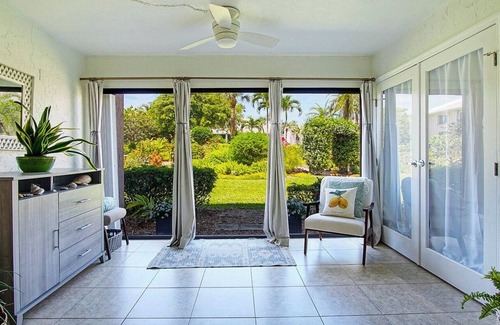 Fort Pierce Condo | Charming 2-bedroom condo with private beach and golf course on Hutchinson Island