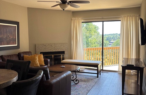 Mid America Apartment | Charming 2-bedroom pet-friendly apartment in beautiful Hot Springs with WiFi, AC