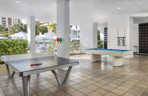 Marco Island Condo | Charming 2-bedroom condo with AC, fitness room in fabulous Marco Island