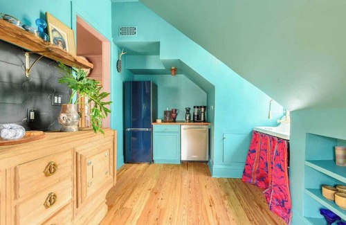 Seventh Ward Apartment | Charming 2-bedroom in historic Treme, Rare Jewel, walk to French Quarter/Marigny