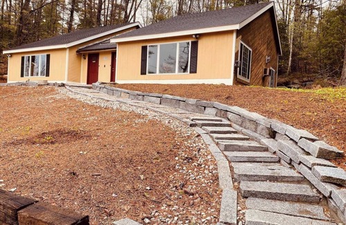 North Conway House | Charming 2-bedroom house with AC, WiFi in North Conway