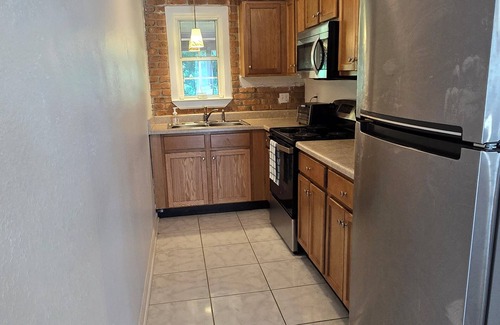 Tallahassee House | Charming 2-bedroom house in marvelous Tallahassee with AC, WiFi