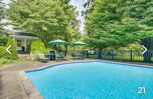 Holmes Villa | Charming 2-bedroom villa in serene Holmes with AC, WiFi