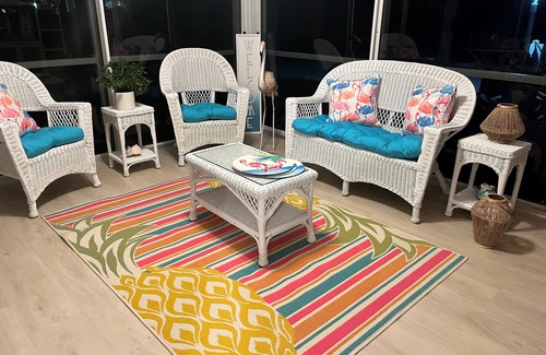 Stuart Villa | Charming 2 Bedroom Villa in delightful Beach Walk Hutchinson Island