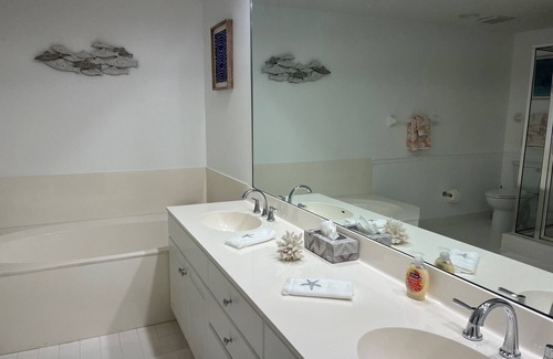 Stuart Villa | Charming 2 Bedroom Villa in delightful Beach Walk Hutchinson Island