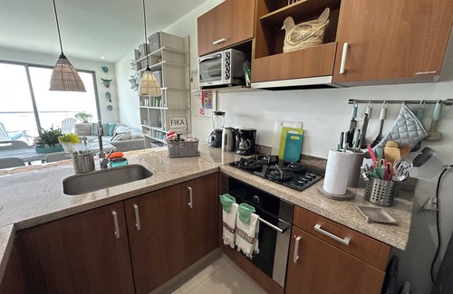 Marbella Apartment | Charming 2-bedroom apartment in front of the Beach with WiFi, AC, Pool, Jacuzzi