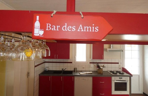 Notre-Dame-de-Monts House | Charming 2-Bed Home in Notre-Dame-de-Monts, 1km from Beach, Pet-Friendly, with Garden & Terraces