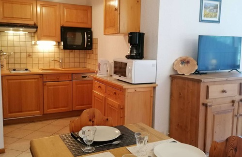 Le Grand-Bornand Apartment | Charming 2-room apt, 6 people, central, pets allowed, cleaning included