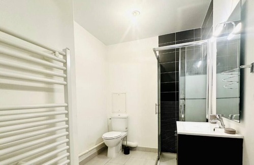 Trappes Apartment | Charming 2-room apartment near Paris!