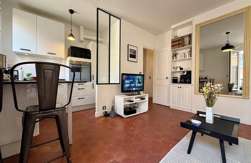 Charonne Apartment | CHARMING 2-ROOM APARTMENT NEAR PERE LACHAISE
