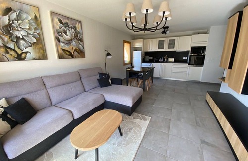 Saint-Jean-de-Sixt Apartment | Charming 2BR Apartment with Sleeping Nook, South-Facing Balcony, Garage & Ski Locker