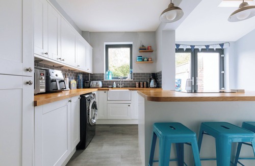 Southville Apartment | Charming 3 BDR House Private Garden Bristol