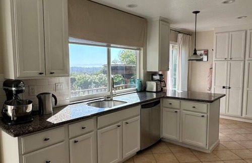 Vallejo House | Charming 3 Bed 2 Bath Mountaintop Home w/Ocean View by Napa