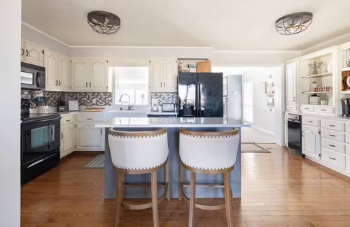 Kingston Springs House | Charming 3-bedroom house with pool and all the amenities in Kingston Springs