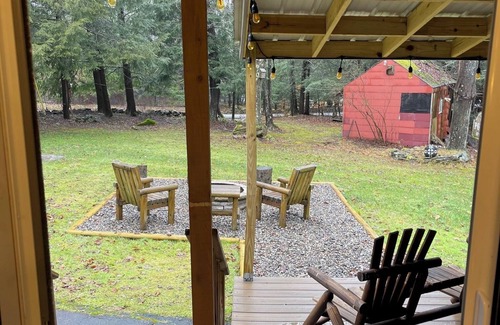 Livingston Manor House | Charming 3-Bedroom Country Escape in Scenic Livingston Manor
