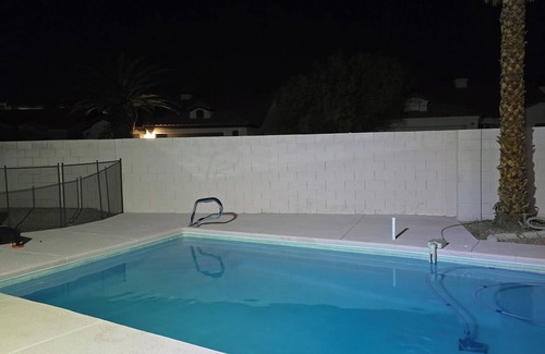 North Las Vegas House | Charming 3-bedroom house with WiFi, fitness room in brilliant North Las Vegas