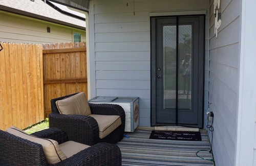 Wellborn House | Charming 3-bedroom house in welcoming College Station with WiFi, AC
