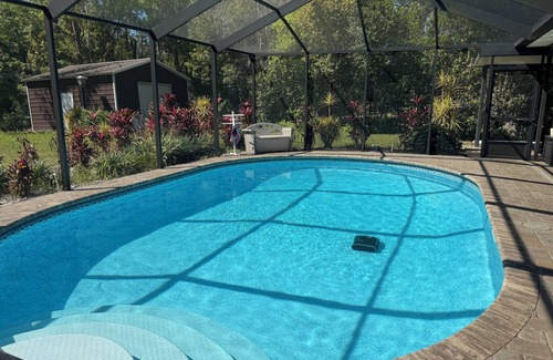 New Port Richey House | Charming 3-bedroom house with AC, WiFi in beautiful New Port Richey