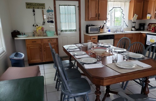 Kenyon House | Charming 3-bedroom house with AC and WiFi in soothing South Kingstown