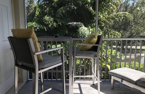 Bonita Springs Condo | Charming 3-bedroom condo in Bonita Springs - available January 2026