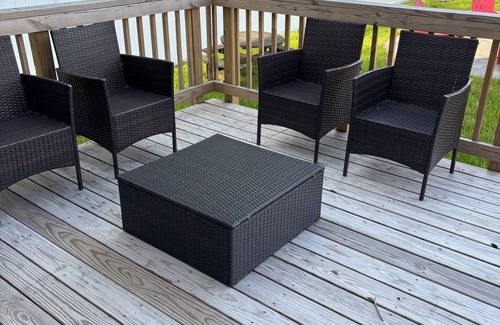 Issue House | Charming 3-bedroom house with WiFi, AC in delightful Colonial Beach