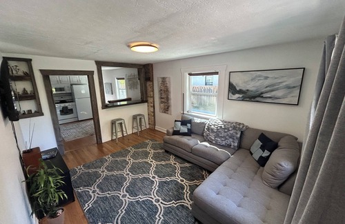 Sugar House House | Charming 3-bedroom house with AC and WiFi in serene Salt Lake City