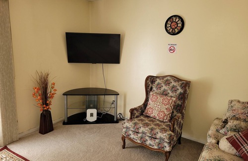Niagara Falls Condo | Charming 3-bedrooms, 2 full bath vacation home